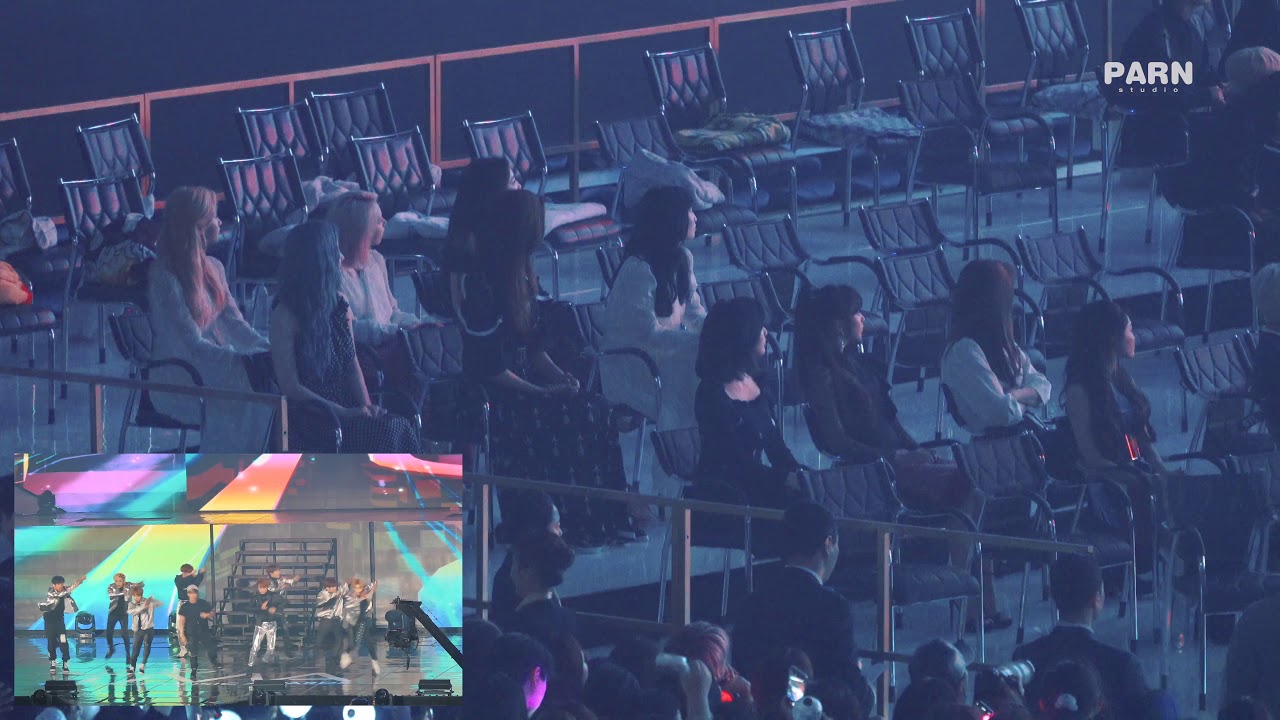 190424 트와이스(TWICE) THE FACT MUSIC AWARDS - MIXTAPE#1+ MIROH (Stray Kids) Reaction