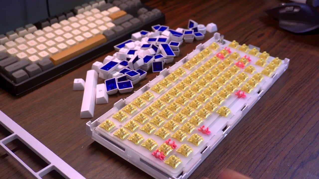 Modding Akko 5075B-Plus | Akko Cream Yellow Linears