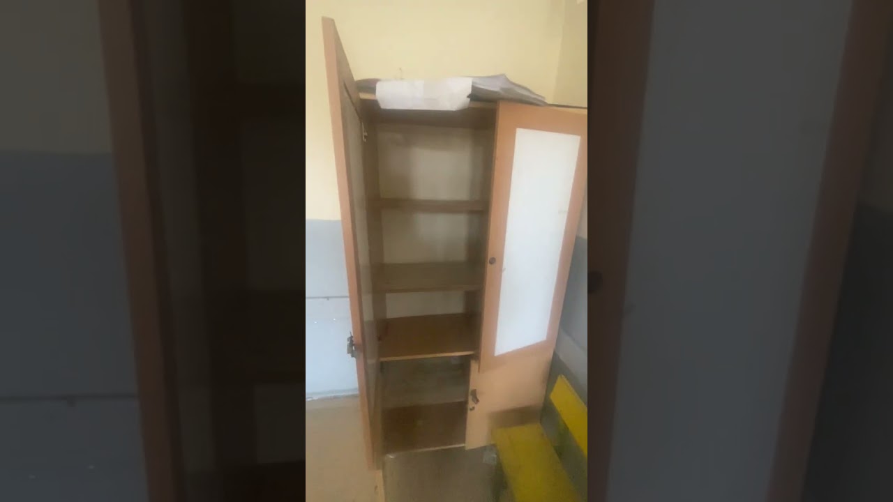 Milasta depreme dayanıksız  kararı sonucu yıkakılacak diğer okul akken karakolun arkasındaki okul