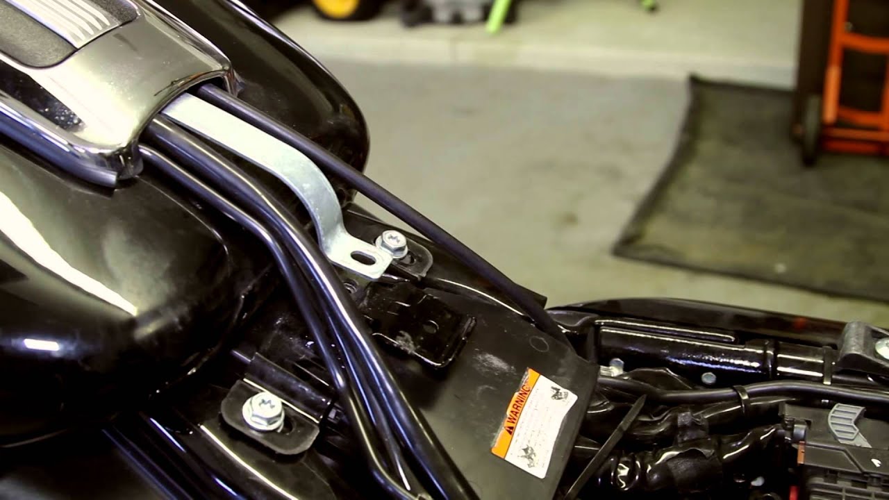 Exposing the Wiring and the Battery on a 2011 Harley-Davidson Road Glide Ultra