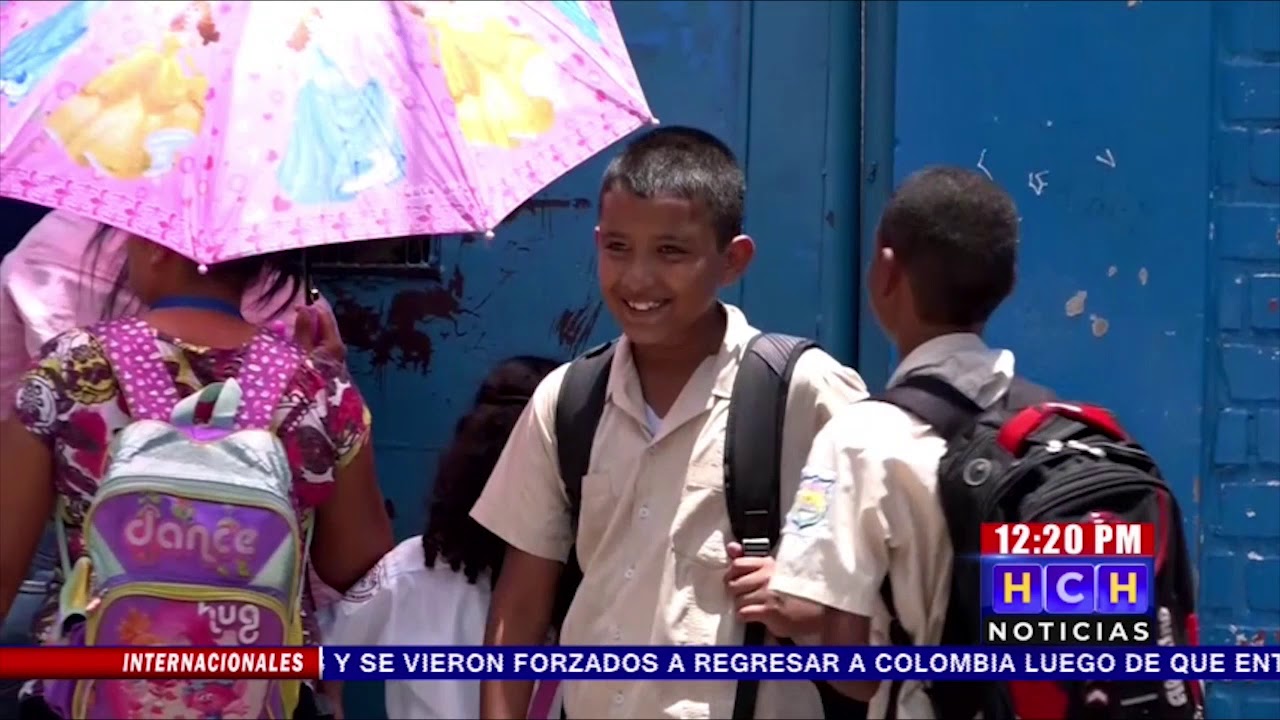 Estudiantes se toman el 