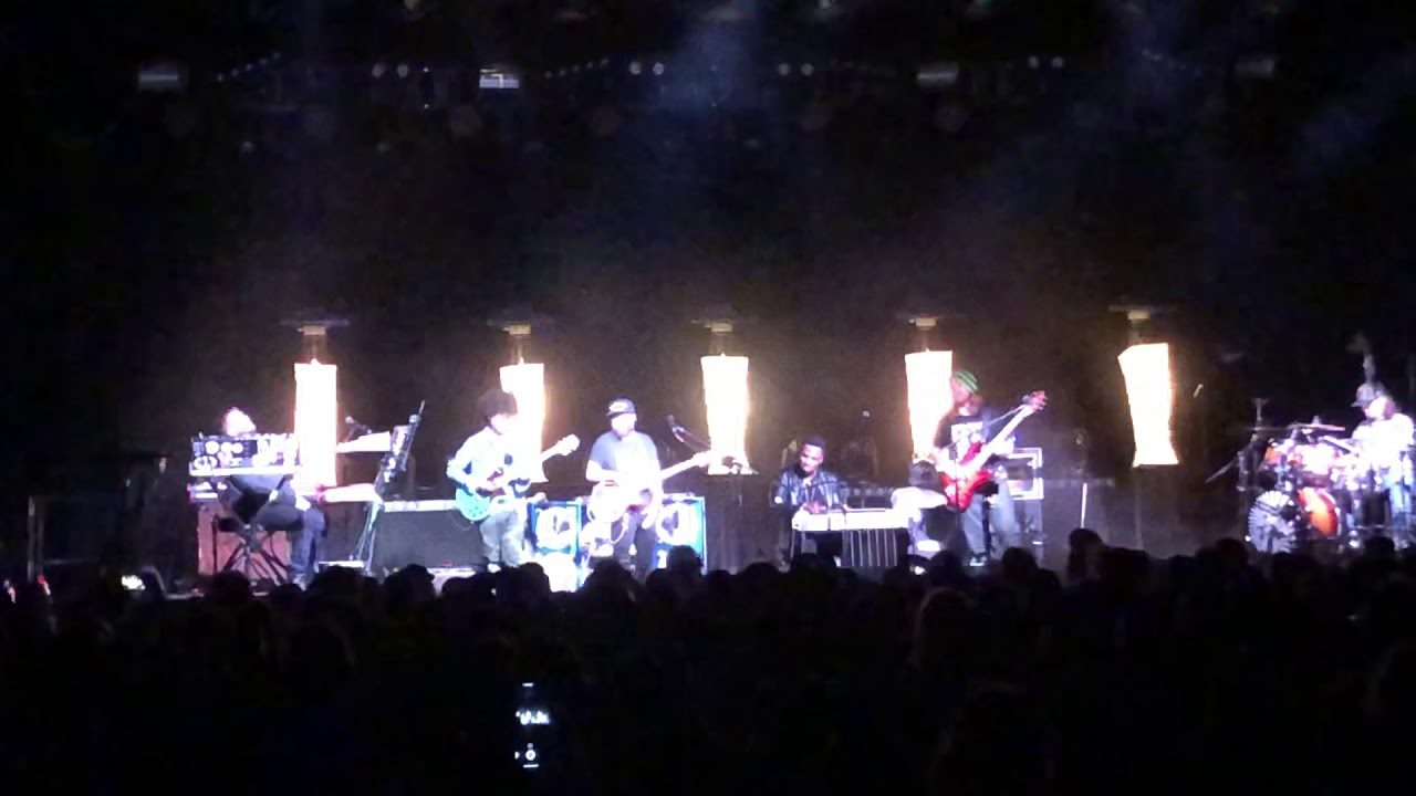 Twiddle 420 Brooklyn Steel with Taz and Robert Randolph