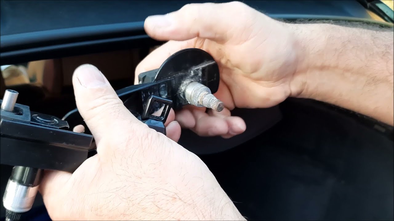 Замена механизма заднего дворника на BMW e46