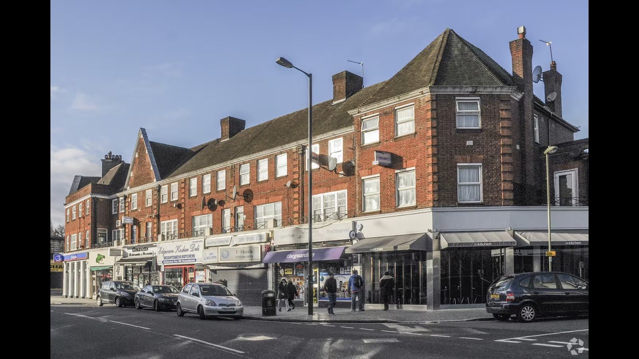Footage of Jewish Streets in London in Edgware -before Shabbat in September 2023