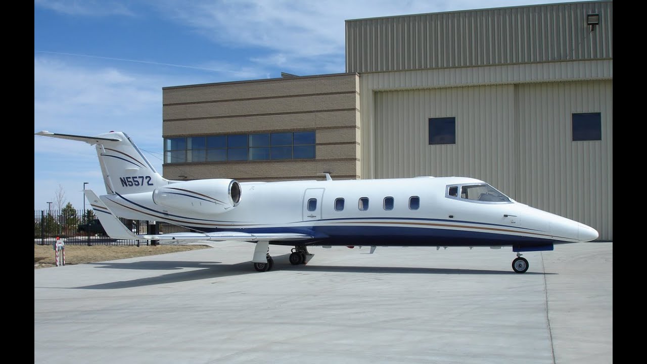 Bombardier Learjet 55