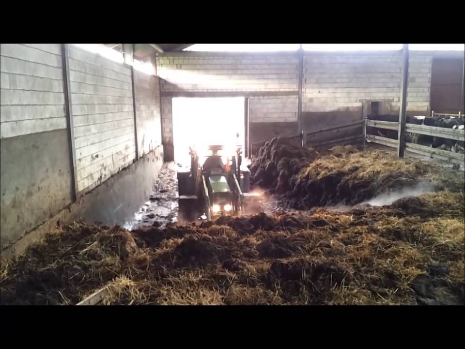 Ausmisten 2014 mit Fendt