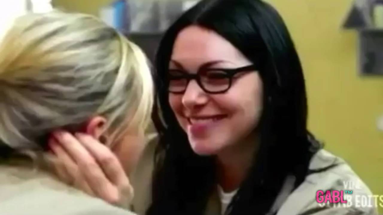 Alex _ Piper / Laura _ Taylor - Cenas