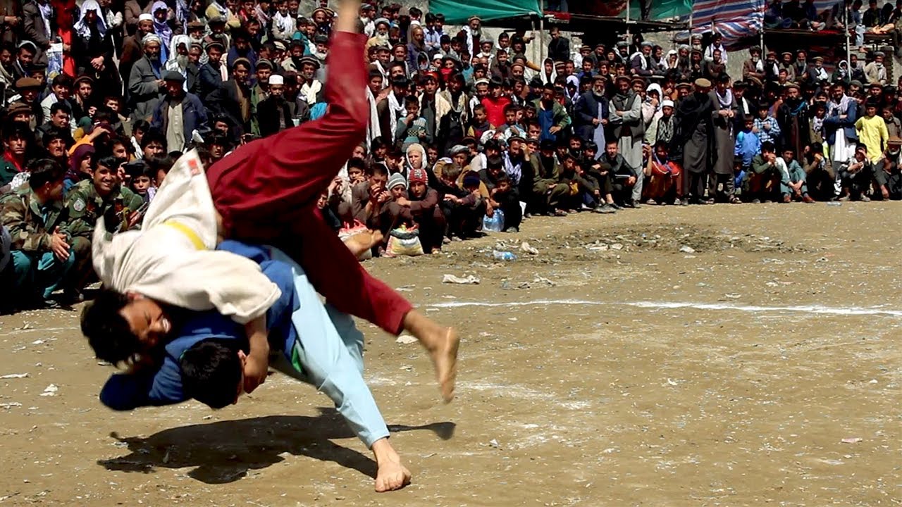 مسابقات جالب و دیدنی پهلوانی میان ولایات مختلف در بدخشان - Badakhshan plus