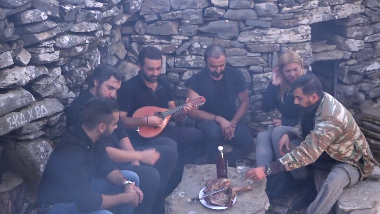 Ανωγειανή Παρέα Στη Κορακόπετρα στα Ανώγεια Κρήτη  6-10-2018