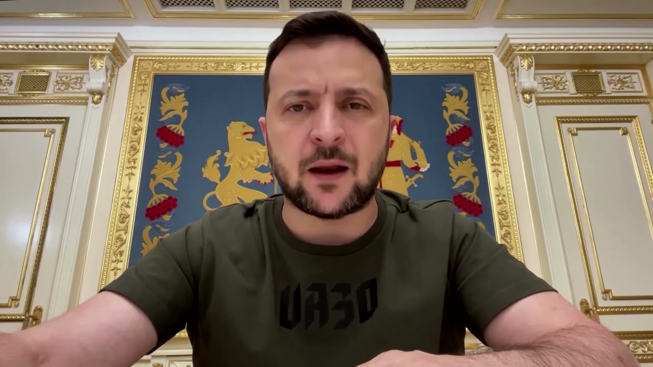 Ukraine steps toward EU membership; Russia advances
