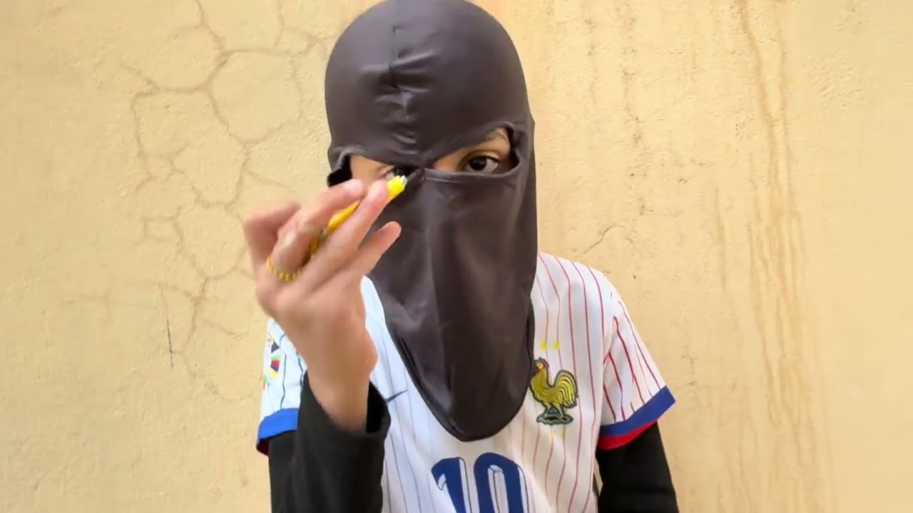 تجربة اشياء غريبه!!🧐