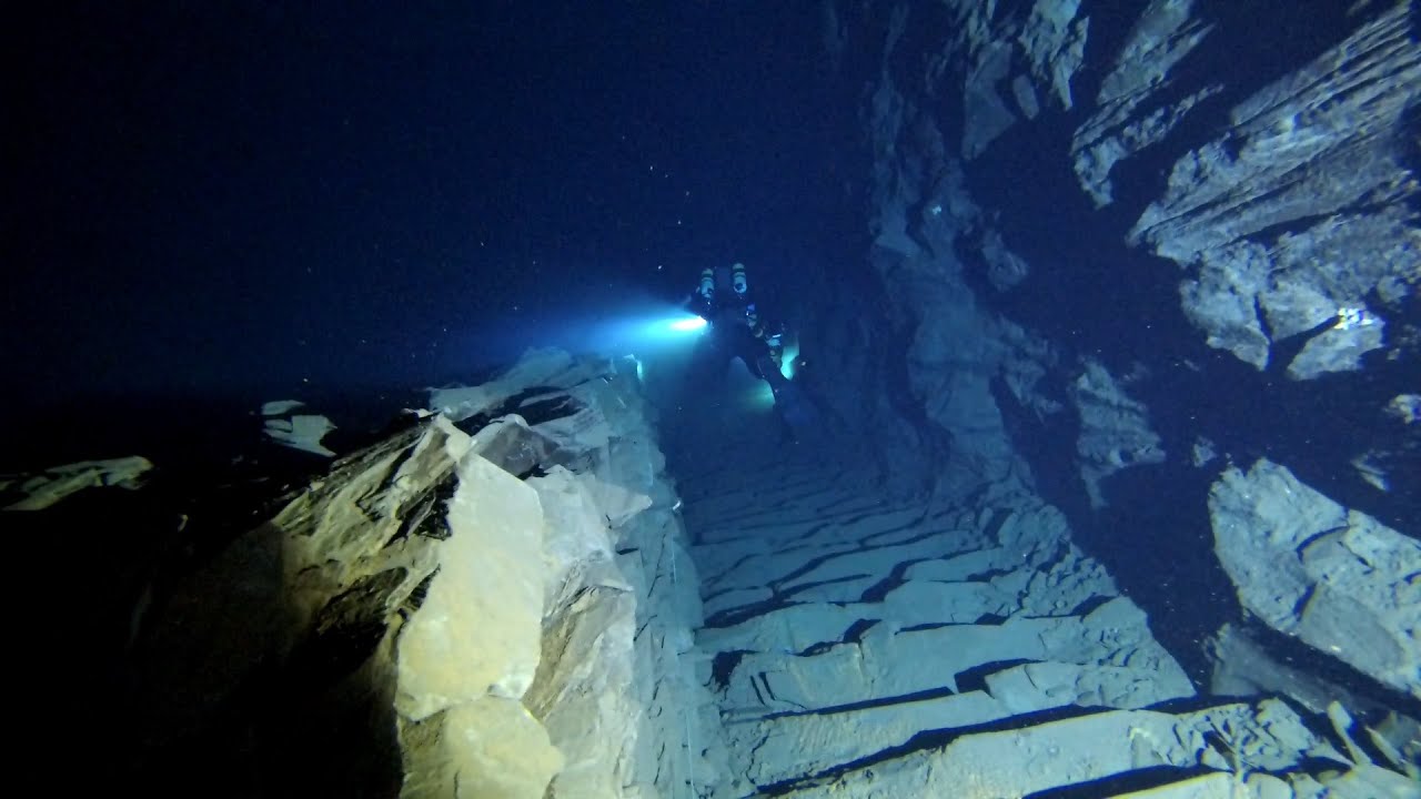 Scuba Diving in Cambrian slate mine, North Wales