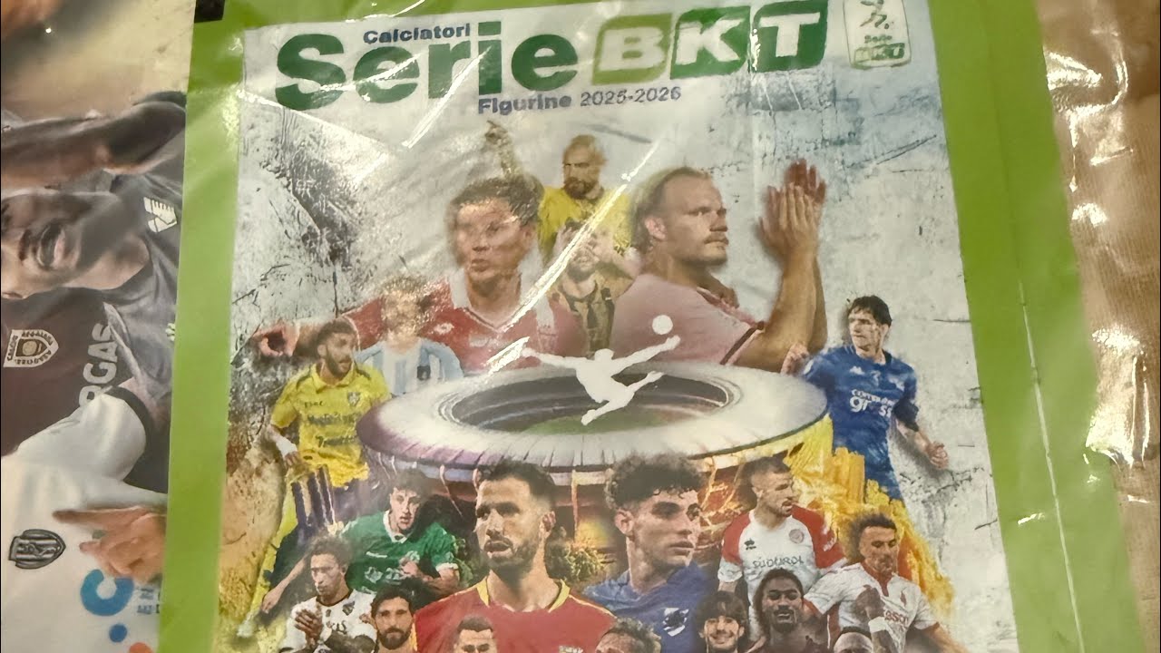 Calciatori Album #SerieB #B #unboxing #open #youtube #calcio #soccer #football #campo #11 #tifosi 