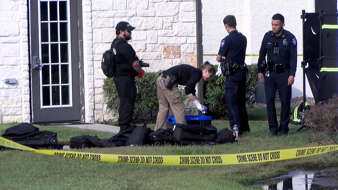 102823 WOMAN STABBED TO DEATH IN CONROE
