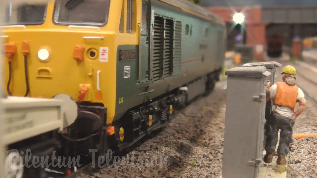 British Model Railway Layout “Devonport Road” - CLAPHAM CLevedon And PortisHead Armchair Modellers