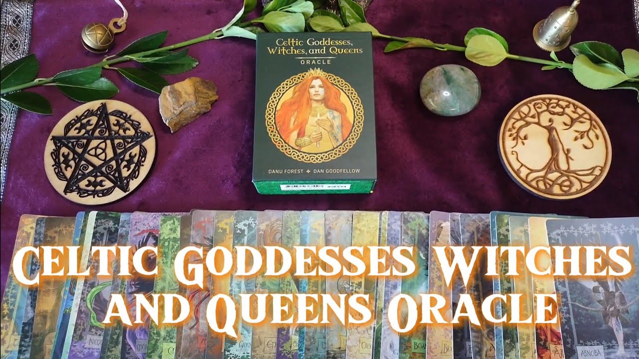 Celtic Goddesses Witches and Queens Oracle 🧙👸 | Opinions • Flip Through • Names Pronunciation Lesson