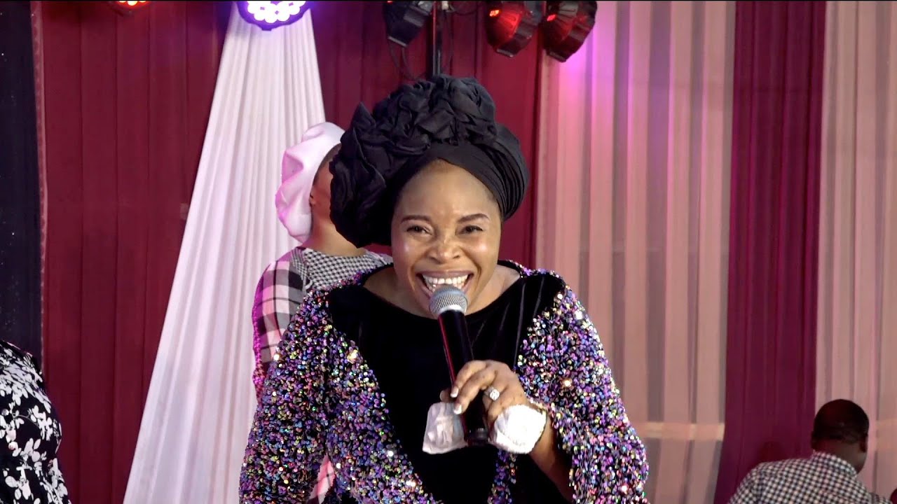 Tope Alabi @ Orioke Baba Abiye Ede Prophetic Praise Congress 2022 day 2