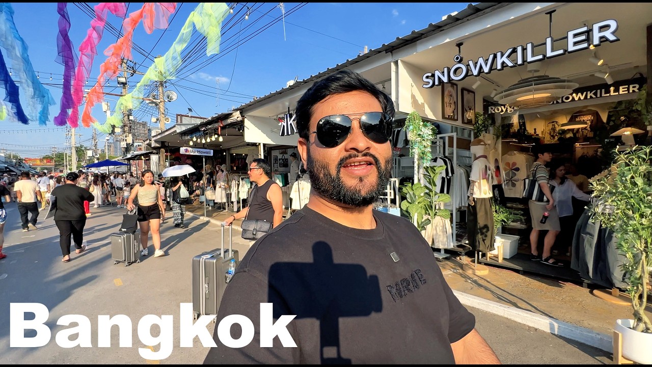 World’s 🌎 Largest Weekend Market In Thailand 🇹🇭