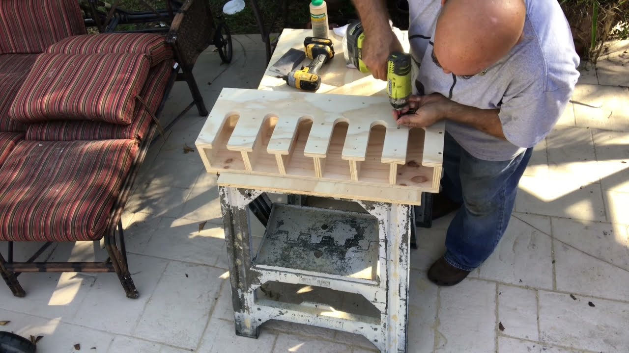 Battery tool storage (Battery Tools)