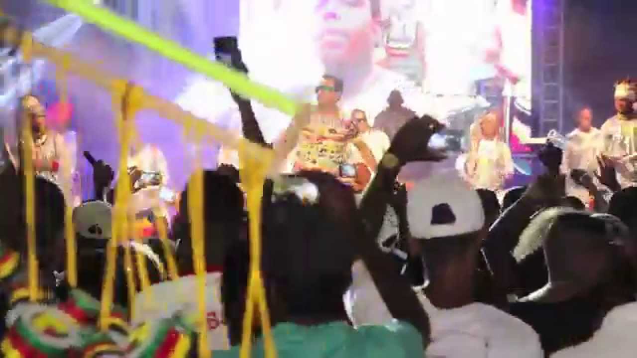 OLODUM ao Vivo Cais Dourado