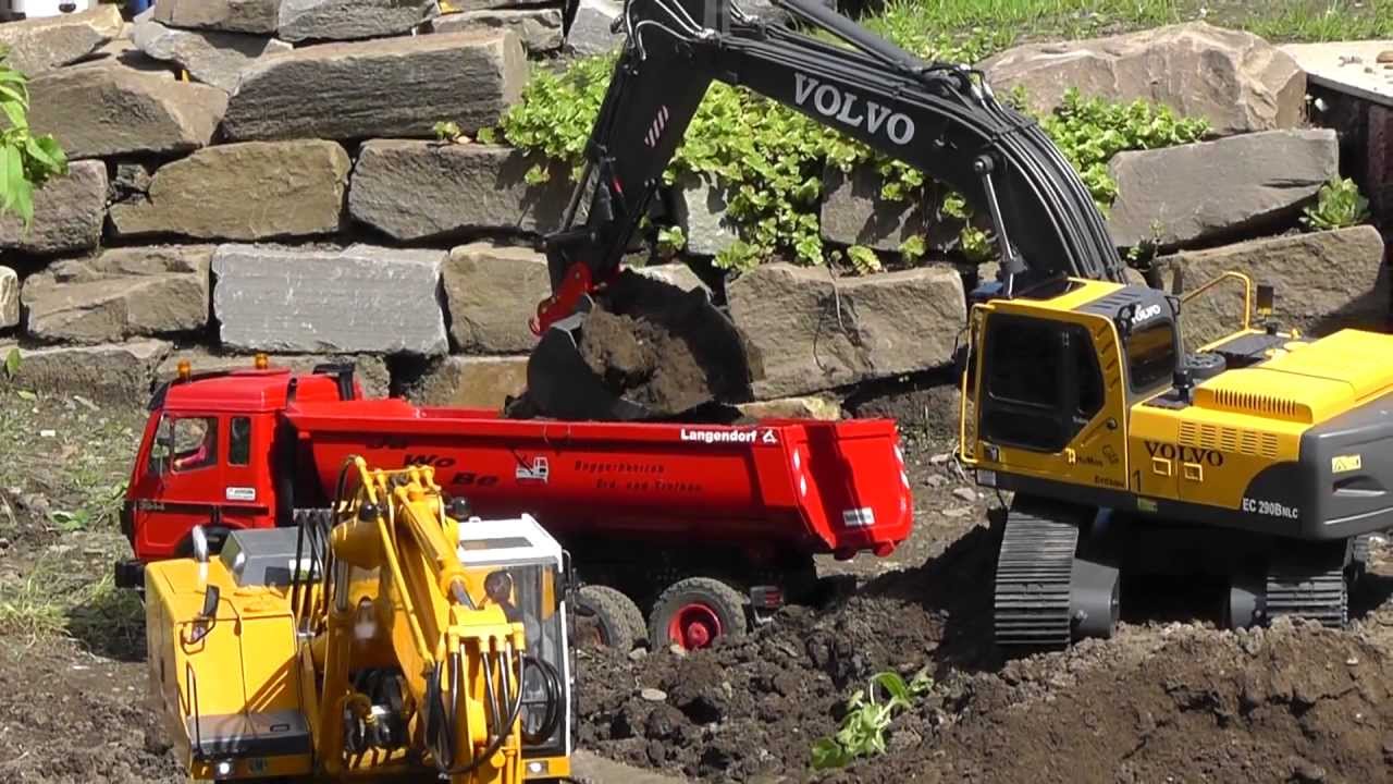 BIG RC MACHINES, RC ROADWORKER, HEAVY RC VEHICLES! rc construction site