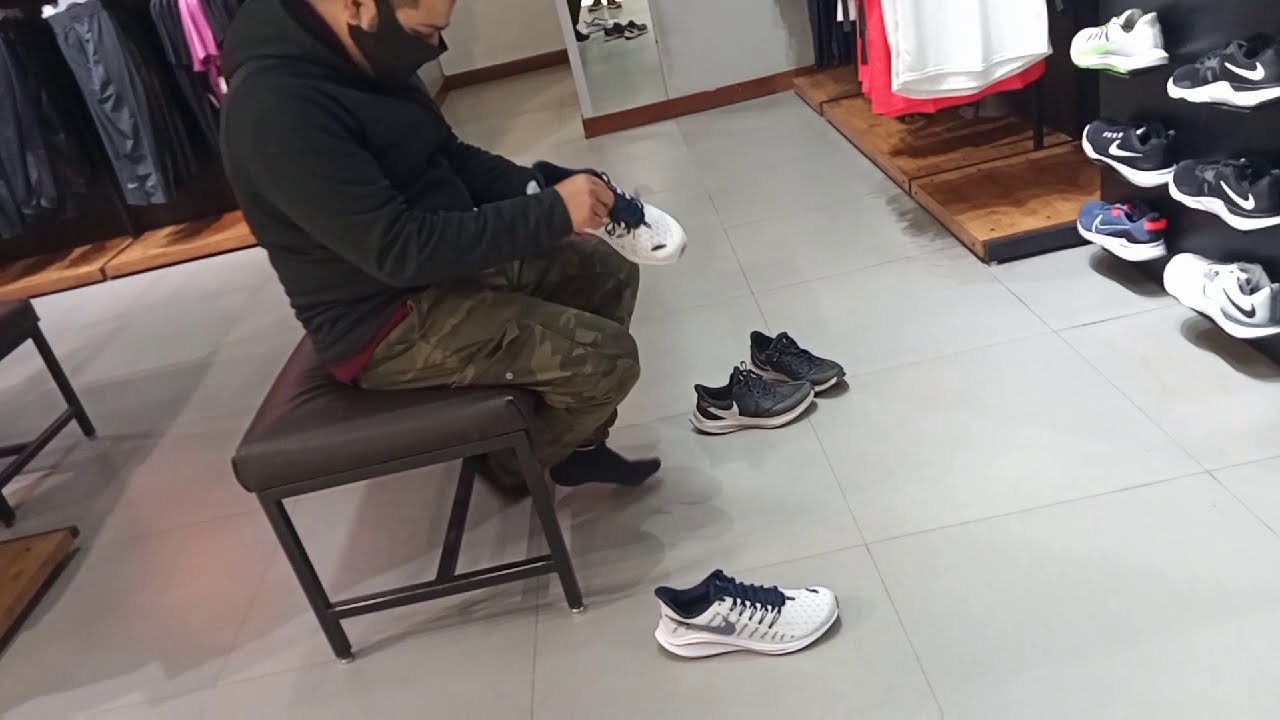 Nike Air Zoom Vomero 14 | Hard Running shoes 2021