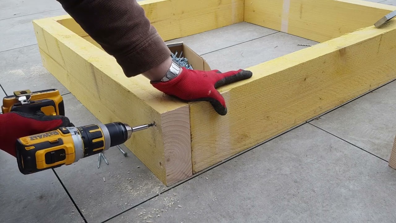 Fabriquer un bac &agrave; sable en bois