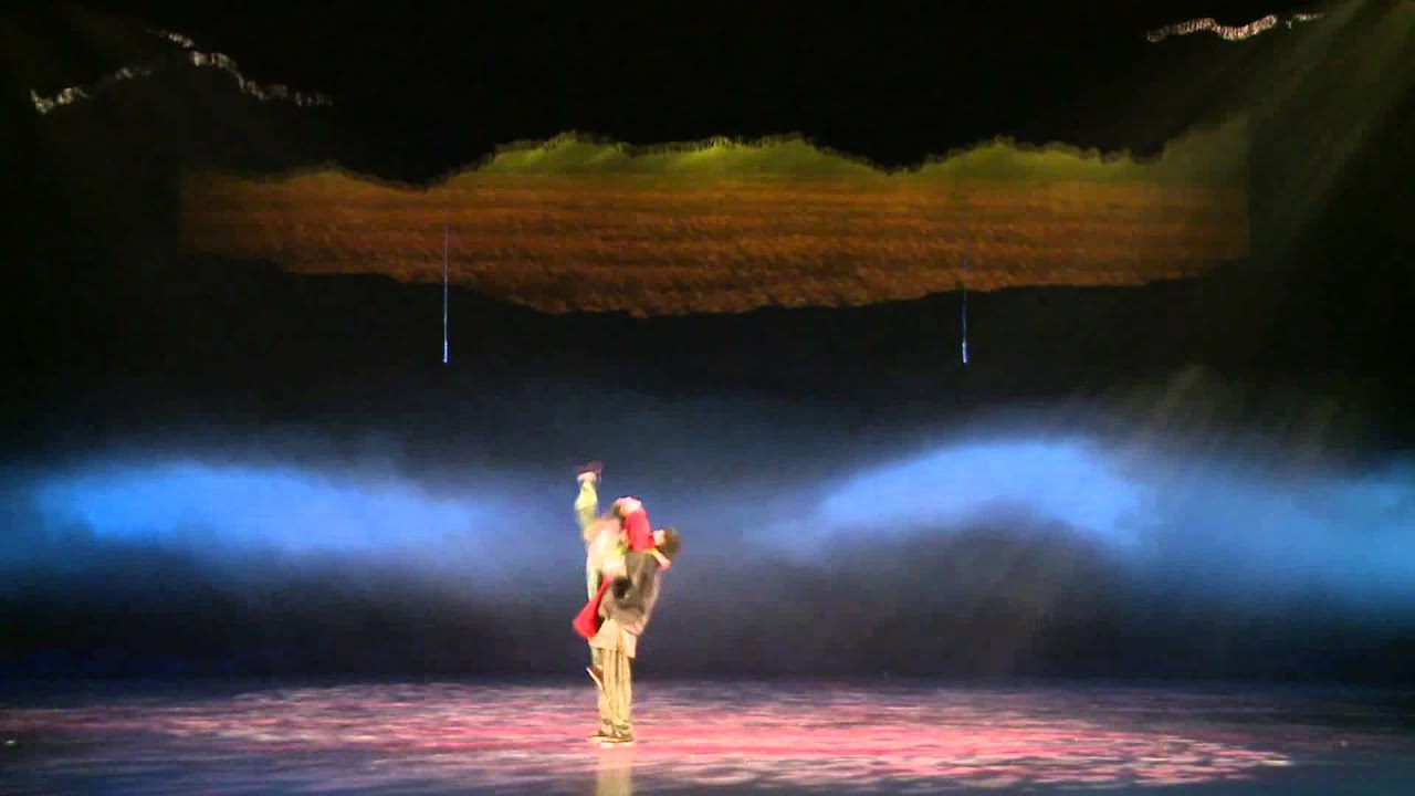 Stage Performance of White Deer Plain
