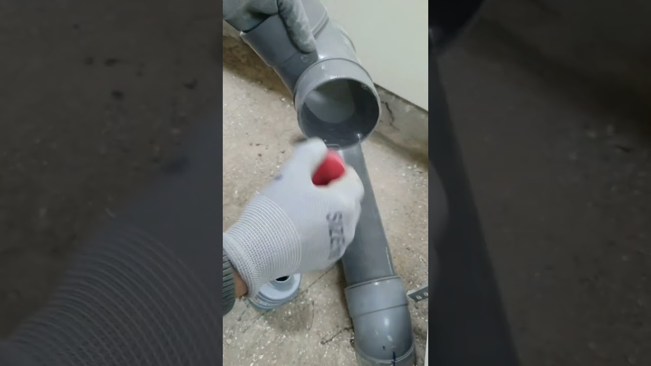 Заменить старые канализационные трубы на новые