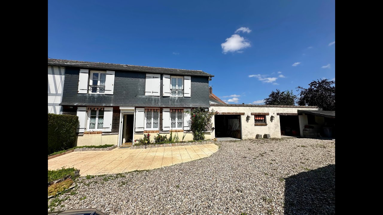 À VENDRE À SAINT NICOLAS D'ALIERMONT