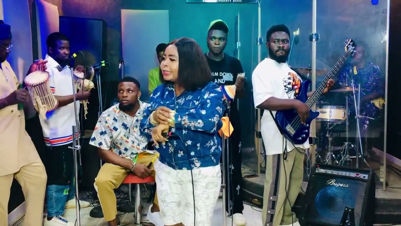 Oyinlomo my Diamond online groove