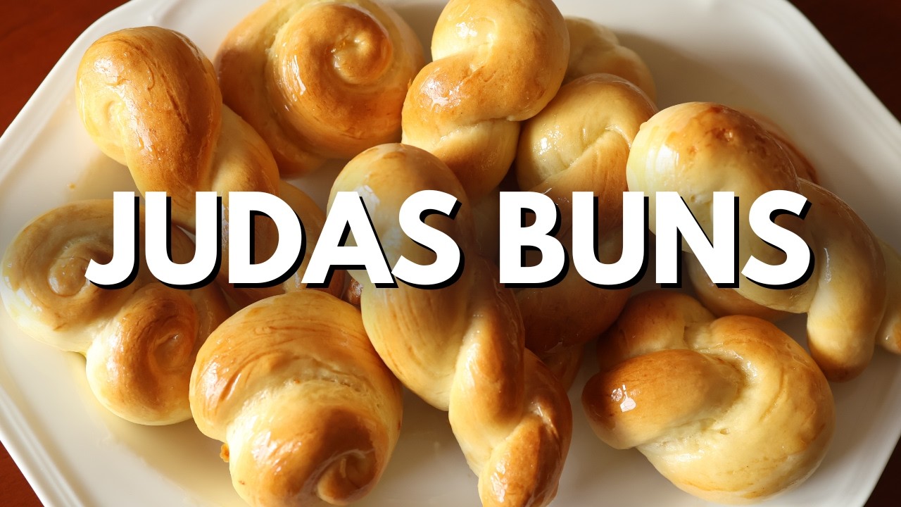 Czech Judas Buns | A Traditional Easter Treat with Deep Symbolism - Jidáše