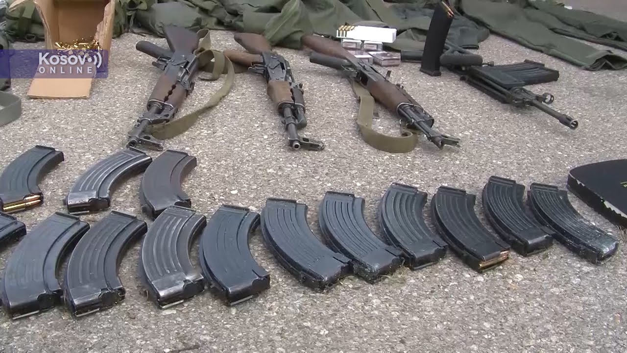 Kosovska policija predstavila zaplenjeno oruzje