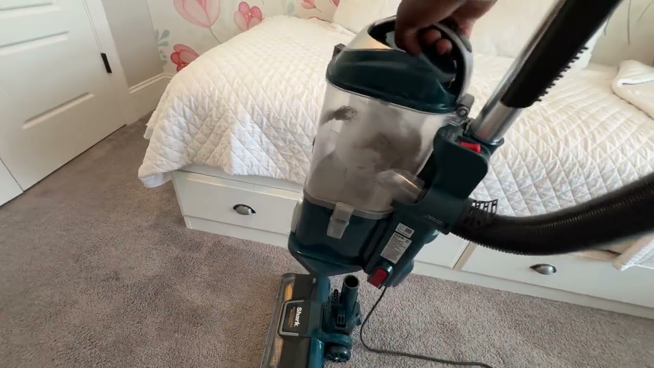 Best Shark Vacuum for Pets? Watch This Before You Buy!