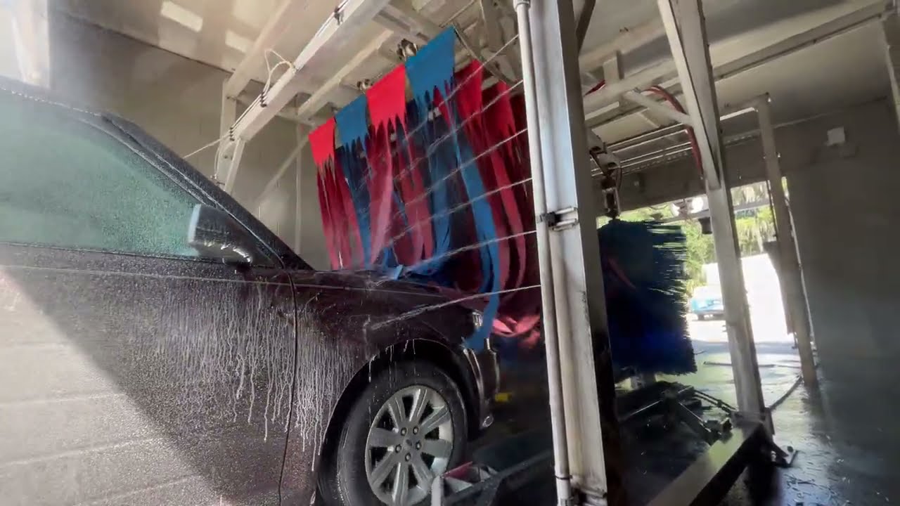 Sonny's Mini-Tunnel Car Wash - 4K Outside View