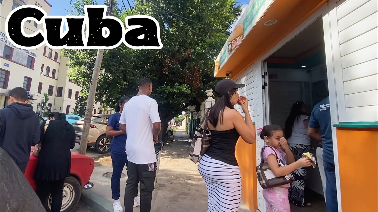 Caminando por la CUBA 🇨🇺 de hoy
