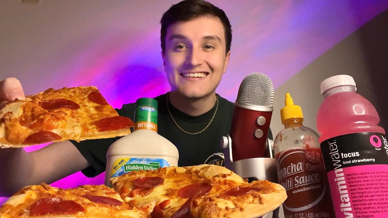 ASMR | YUMMY Pizza & Whisper Ramble Mukbang 🍕💤 (eating sounds)