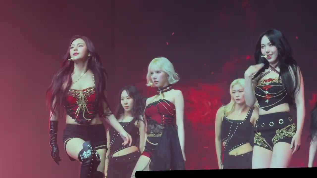[4K] 250705 VIVIZ(비비지) - Shhh! | NEW LEGACY in Seoul DAY 1