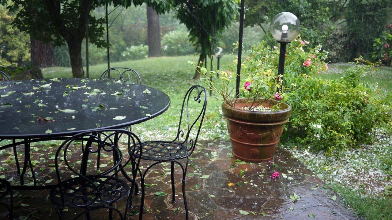 Severe hail storms hit Queensland