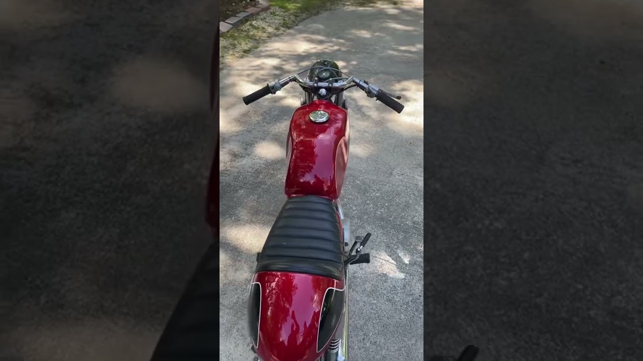 1972 Honda CB125 Cafe Racer.