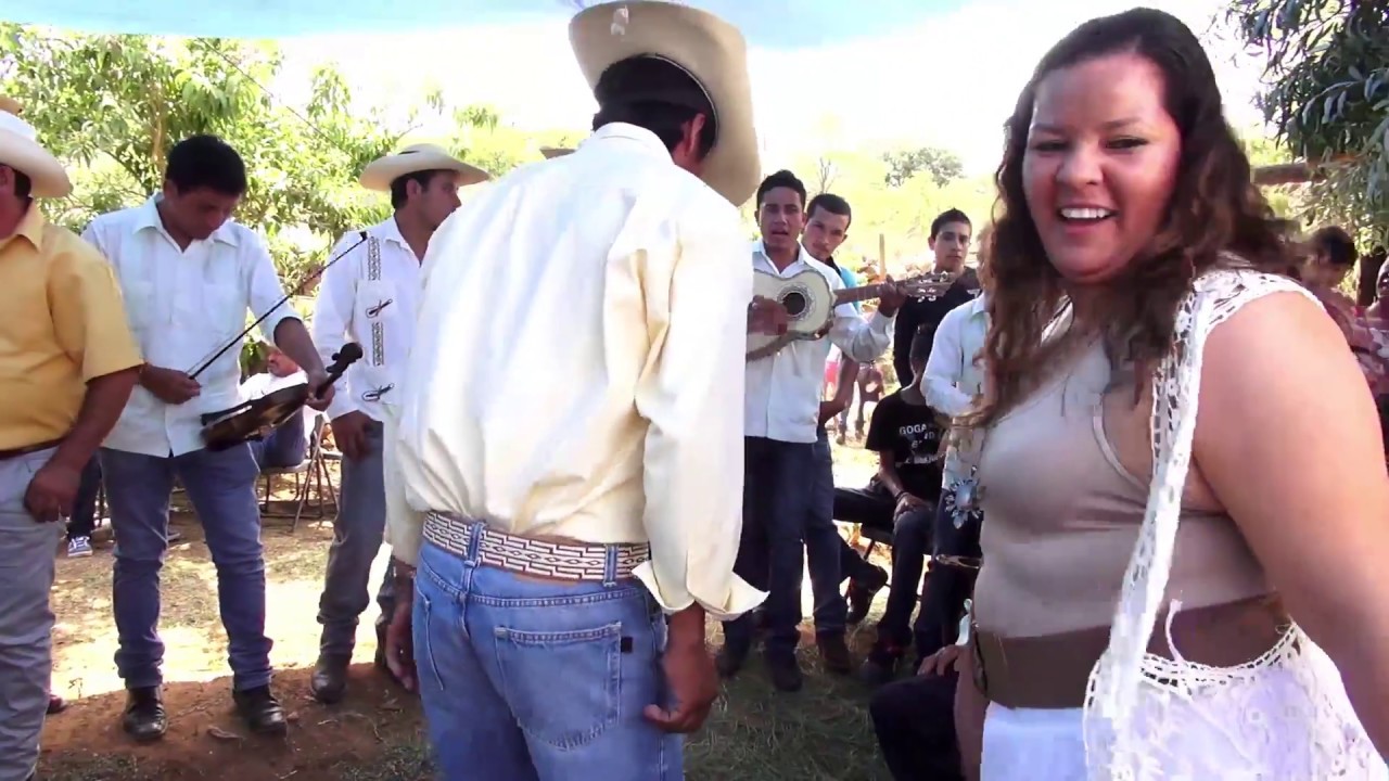 La recién casada - Los Jilguerillos del Huerto. Music México