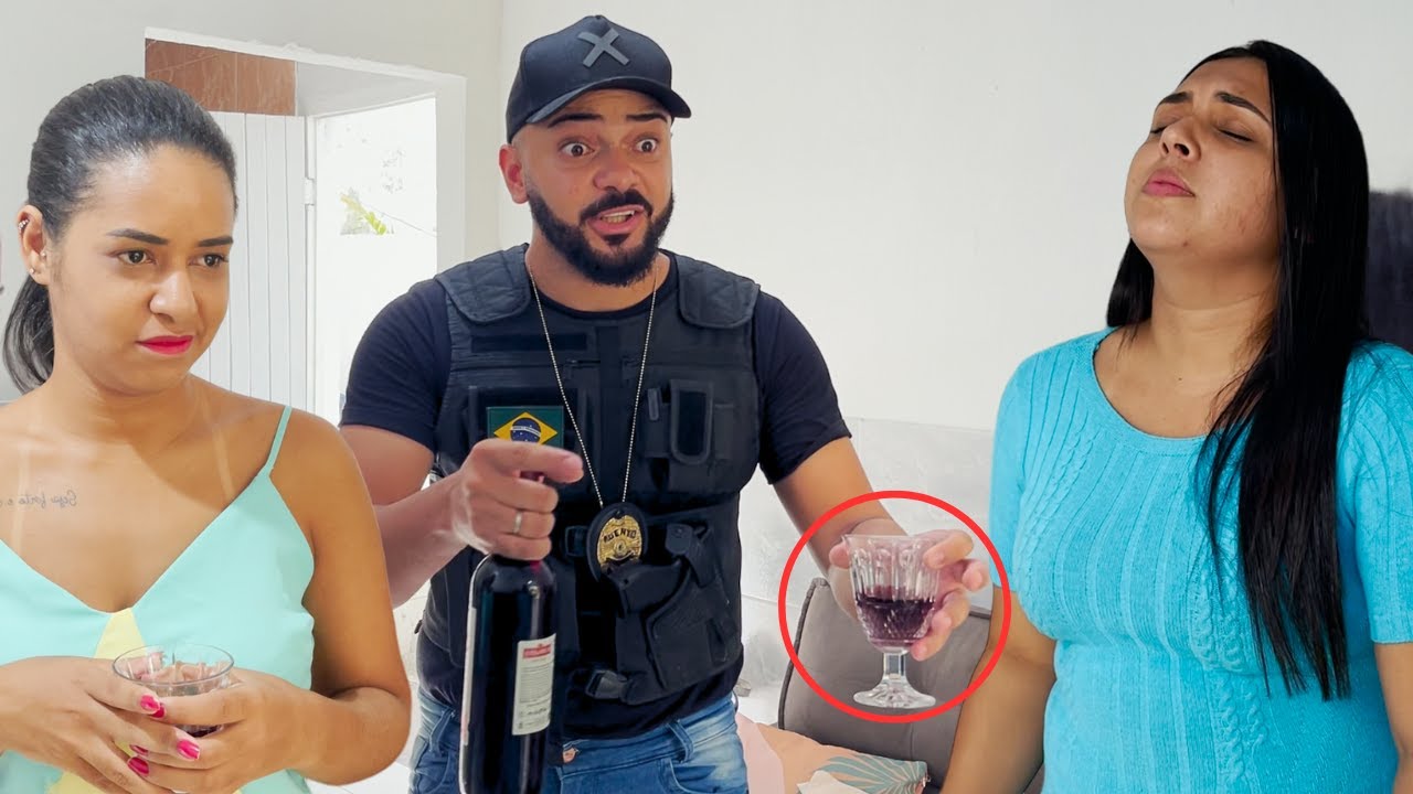 Marido Não Esperava Que Sua Mulher Chegasse Sem Avisar e...
