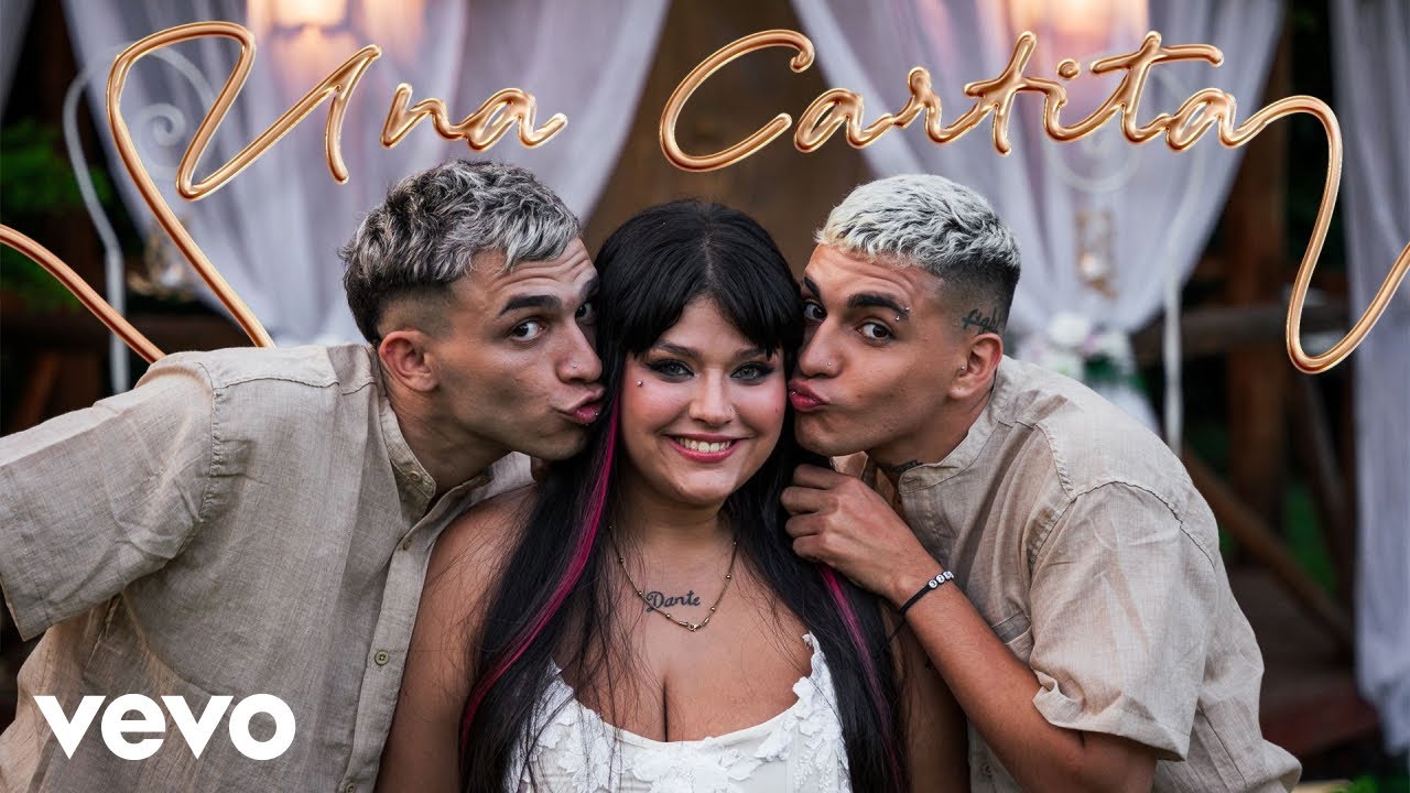 Roze Oficial, Flor Alvarez - Una Cartita (Official Video)