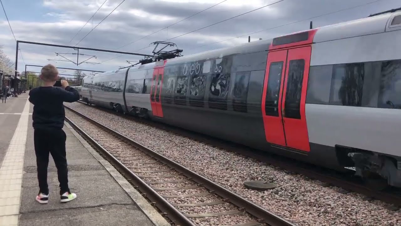 Klampenborg station (ft. slowfyy-_-)