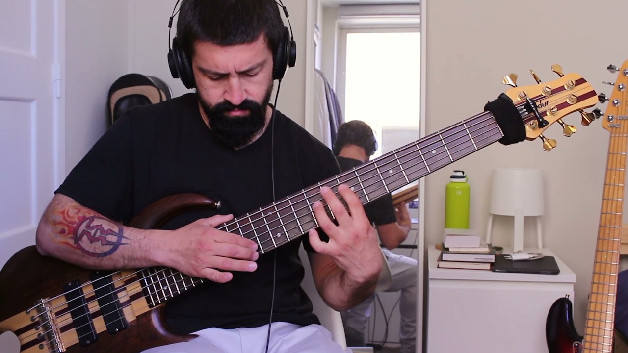Vera Cruz (Nico Assumpção Bass Intro)