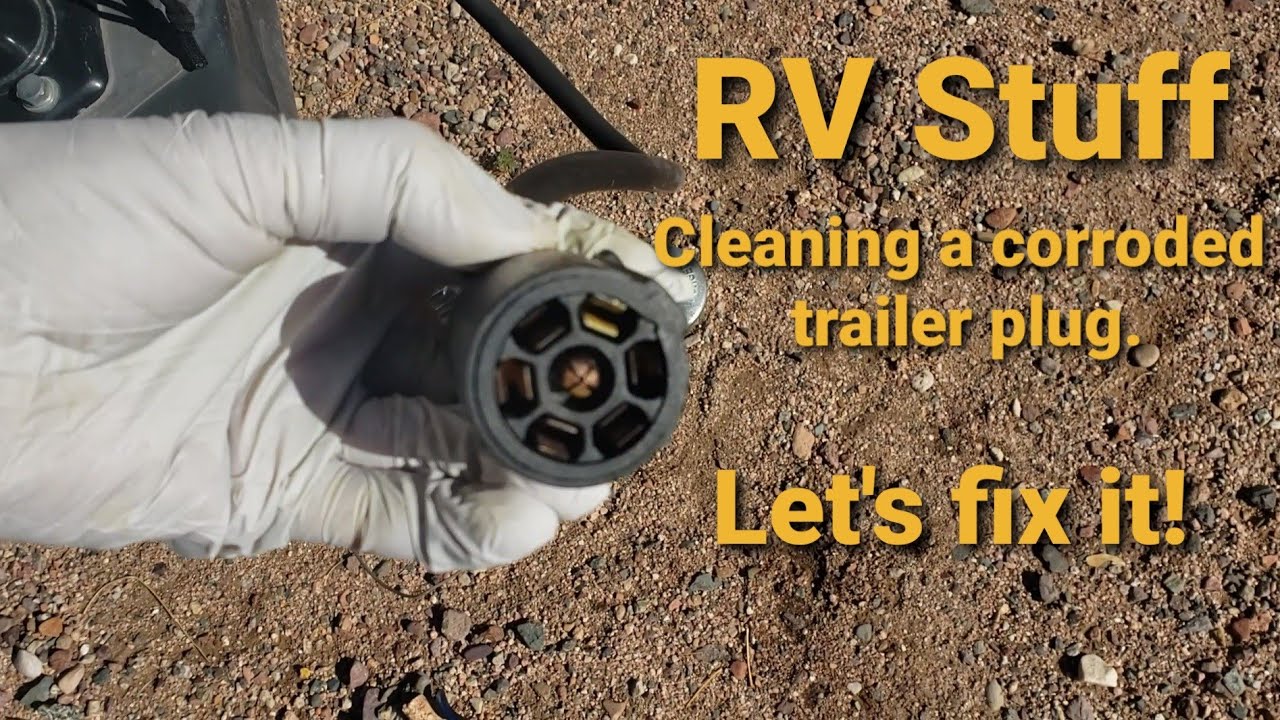 RV Stuff — Очистка корродированной заглушки прицепа. Давайте починим её!