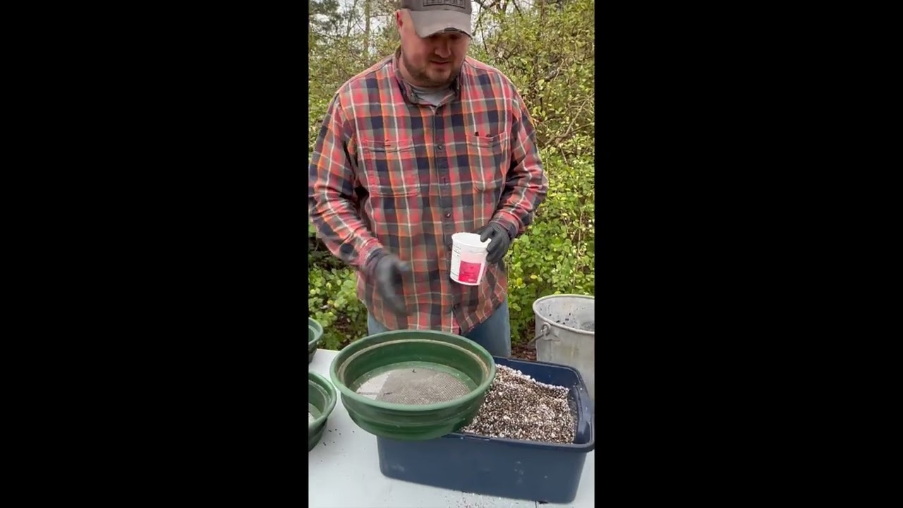 Homemade Seed Starting Mixture (With 1 Surprise Ingredient)