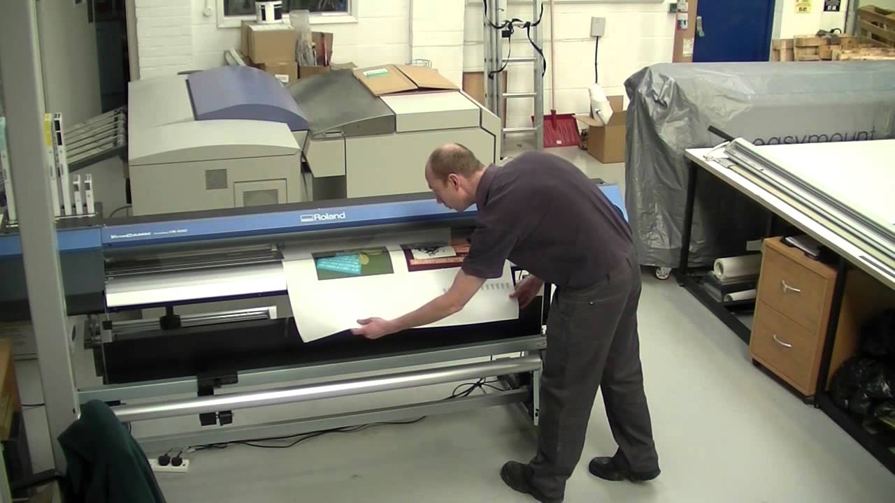 Litho printer gets into wide format with Roland