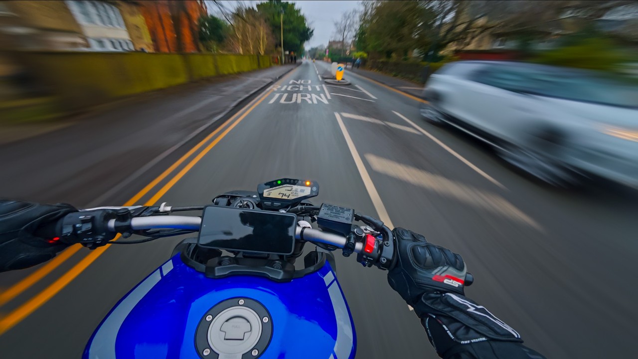 YAMAHA MT-09 | PURE SOUND | RIDE AROUND TWON | AKRAPOVIC | DJI ACTION 5 | POV