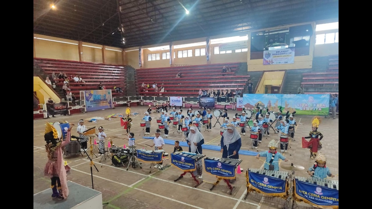 GITA CERIA GEMPITA TK ABA GUMAWANG JUARA 1 PIALA BERGILIR LOMBA DRUMBAND KDC#5